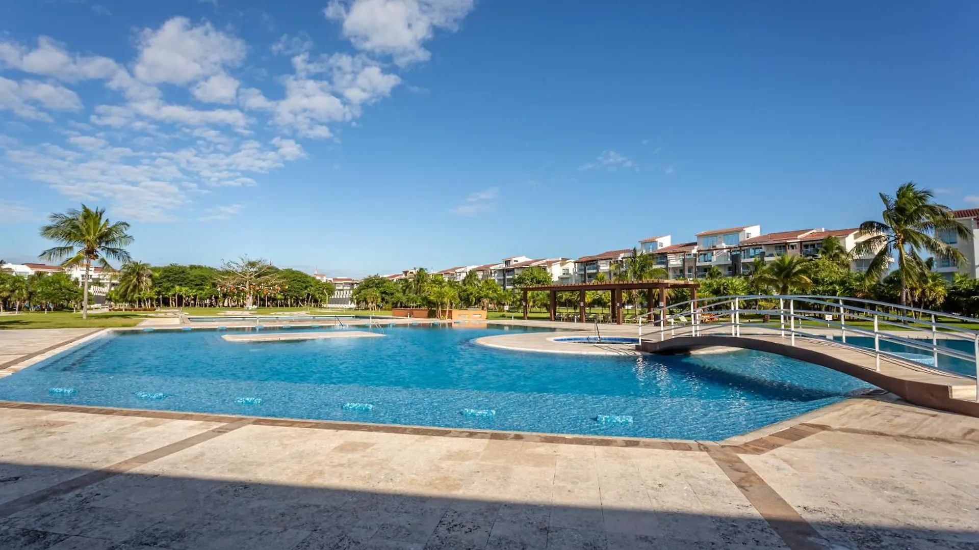 Apartment Casa Miraflores Condo Playa del Carmen Mexico